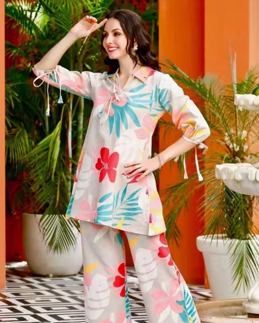 TUHIRAAJ Trendy Floral Kurti Palazzo Co-Ord Set